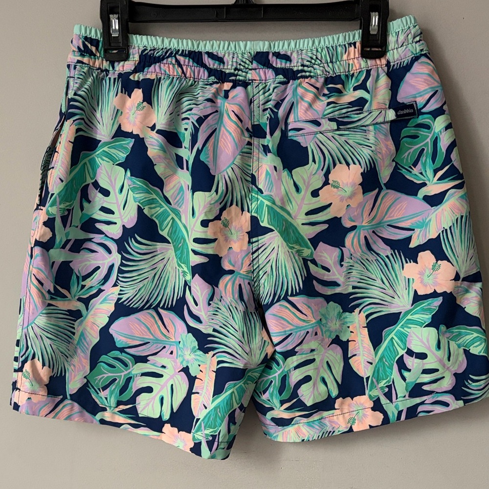 Chubbies 7" Tropical Print Classic Swim Trunks Lined - Picture 3 of 9